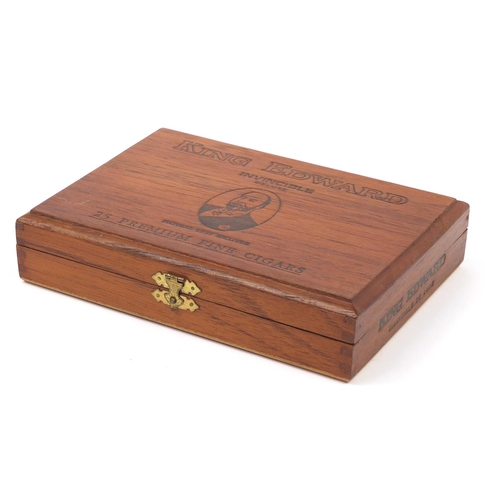 388 - 25 Premium King Edward cigars with box and cigar cutter