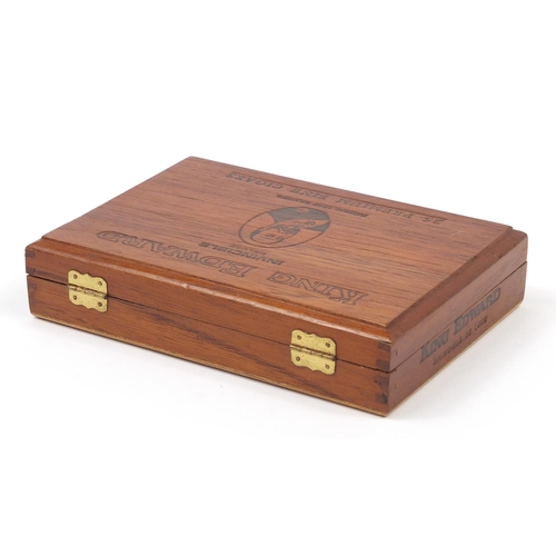 388 - 25 Premium King Edward cigars with box and cigar cutter