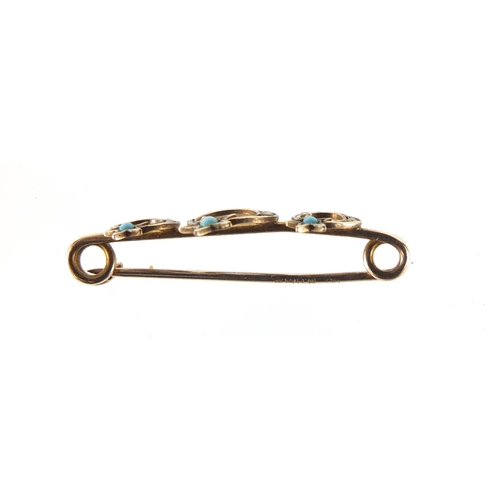 522 - Victorian 9ct gold, turquoise and seed pearl brooch, 3.5cm in length, 1.4g