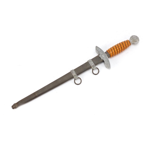 688 - German military World War II Luftwaffe de-Nazied crossguard dagger with scabbard, by WKC, 42.5cm in ... 