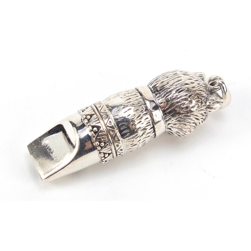 456 - Sterling silver whistle in the form of a cat, 4.5cm in length, 14.6g
