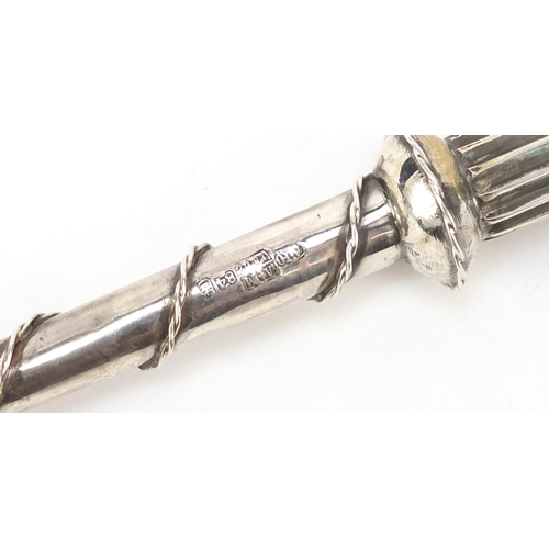 262 - Russian silver Jewish Torah pointer with bird knop, impressed A.A 1786, 30cm in length, 48.0g