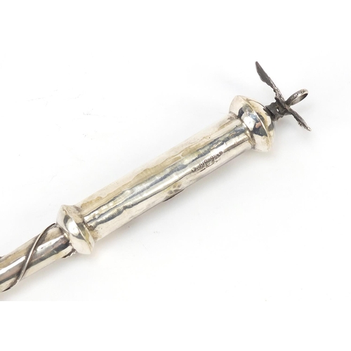 262 - Russian silver Jewish Torah pointer with bird knop, impressed A.A 1786, 30cm in length, 48.0g