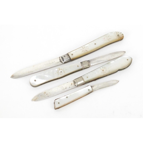 265 - Four Victorian and later silver and mother of pearl folding fruit knives, various Sheffield and Birm... 