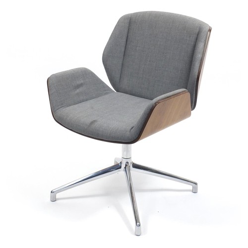 1328 - Boss design low back Kruze lounge chair, 84cm high, retail price £1489.00