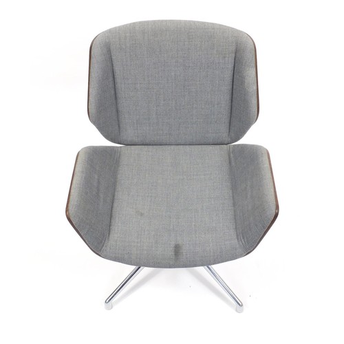 1328 - Boss design low back Kruze lounge chair, 84cm high, retail price £1489.00
