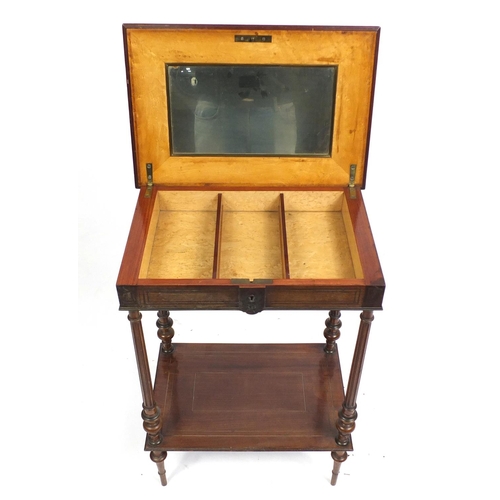 1525 - French brass inlaid mahogany dressing table with lift up top enclosing a maple lined interior with m... 