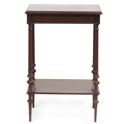 1525 - French brass inlaid mahogany dressing table with lift up top enclosing a maple lined interior with m... 