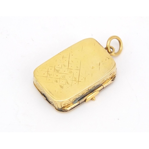 144 - Georgian unmarked gold vinaigrette (tests as 9ct gold) 2.6cm high, 7.4g