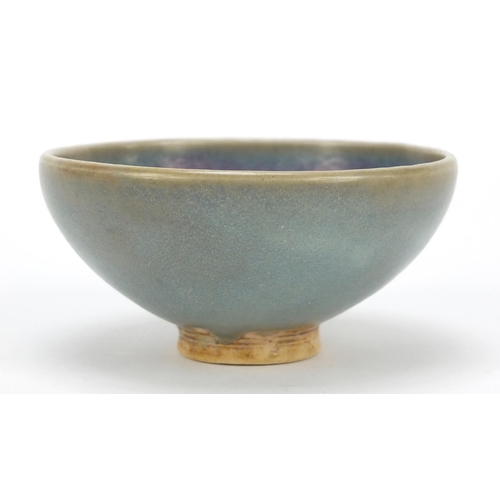 512 - Chinese stoneware Jun type bowl, 9.5cm in diameter