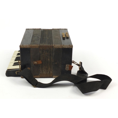 539 - Early 20th century Antoria accordion