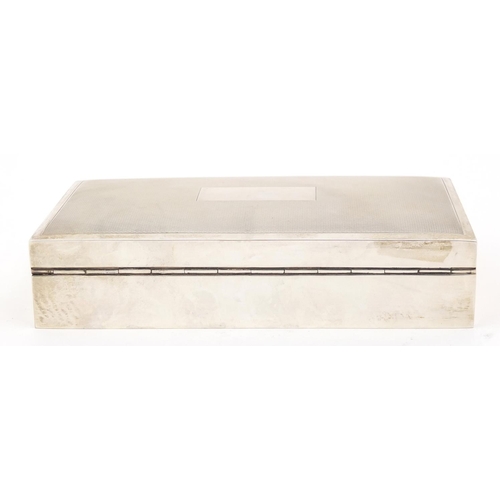 3037 - Harman Brothers, silver cigarette box, the hinged lid with engine turned decoration, Birmingham 1973... 