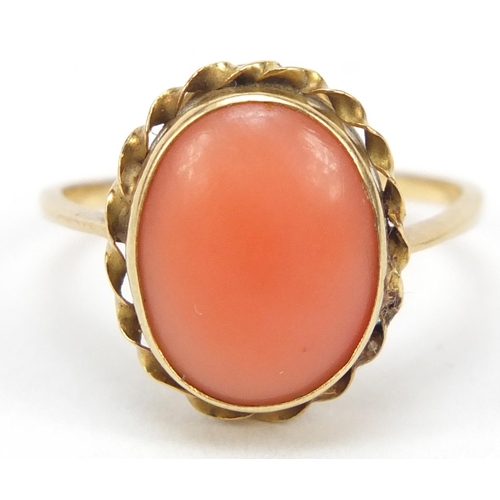 2364 - 18ct gold cabochon coral ring, size M, 2.2g