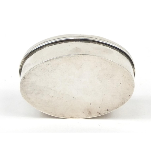 3072 - Unmarked oval silver box and cover, possibly Russian, 5.2cm wide, 22.2g