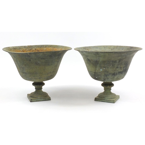 1470 - Pair of verdigris bronzed urn planters, each 32cm high x 40cm in diameter