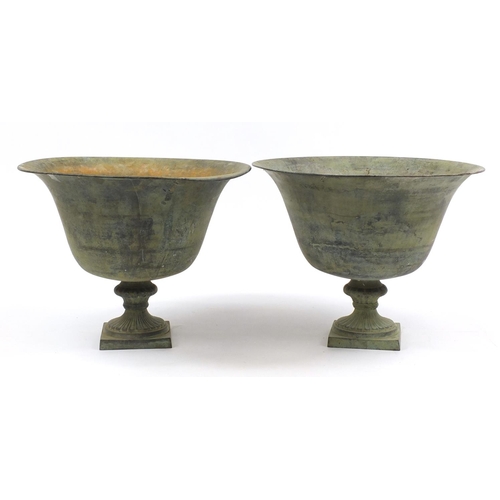 1470 - Pair of verdigris bronzed urn planters, each 32cm high x 40cm in diameter