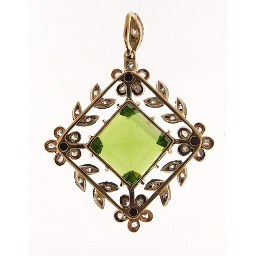 77 - Unmarked gold peridot, diamond and seed pearl pendant, 3cm high, 4.0g