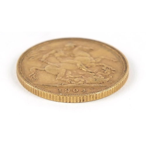 353 - Edward VII 1904 gold sovereign - this lot is sold without buyer’s premium, the hammer price is the p... 