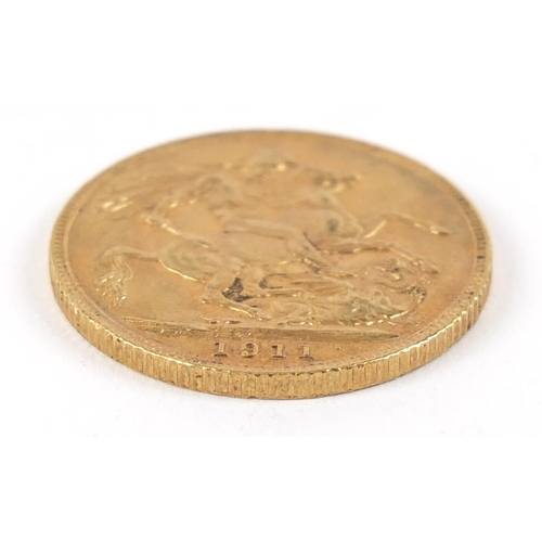 389 - George V 1911 gold sovereign - this lot is sold without buyer’s premium, the hammer price is the pri... 