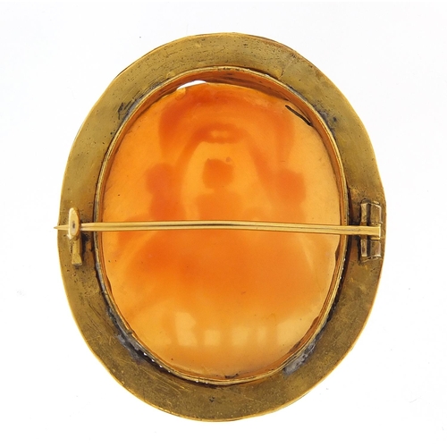 259 - Large Victorian cameo brooch with gilt metal mount depicting The Three Graces, 5cm high, 15.8g