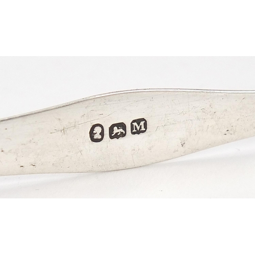 851 - Peter & William Bateman, pair of George III silver sugar tongs, dated 1807, 14.5cm in length, 33.0g