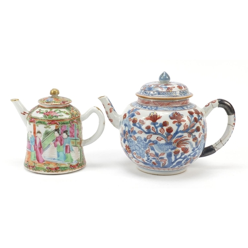 226 - Two Chinese porcelain teapots comprising Canton and Imari palette examples, the largest 19.5cm in le... 