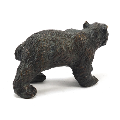 585 - Patinated bronze bear, 17.5cm in length