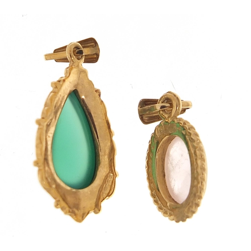 279 - Two 9ct gold pendants set with cabochon stones, 3cm and 2.1cm high, total 4.4g