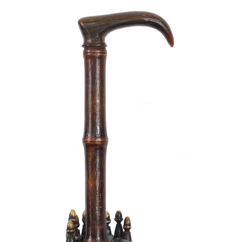 390 - Early Victorian umbrella with horn handle and whale baleen canopy struts, 96cm in length