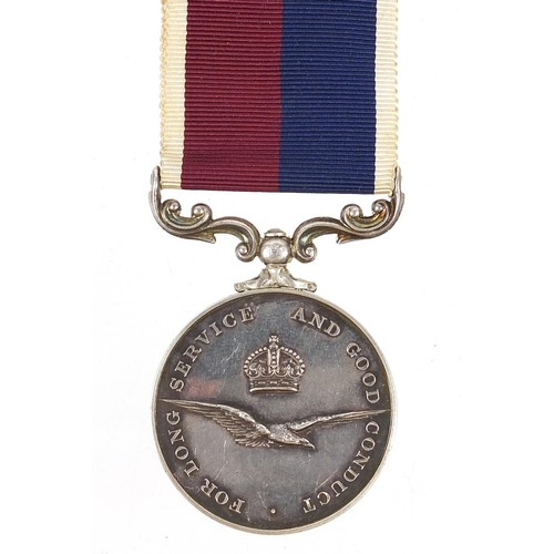 702 - British military Elizabeth II Royal Air Force Long Service & Good Conduct medal awarded to H0584456 ... 