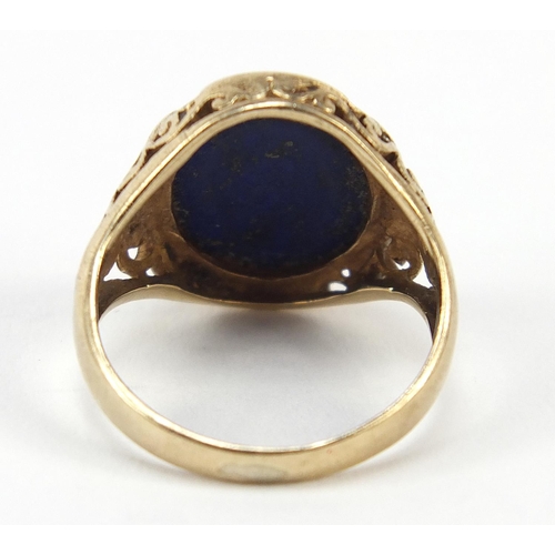 732 - 9ct gold lapis lazuli signet ring, size K, 3.2g