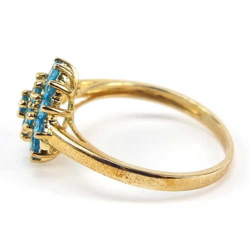 1086 - 9ct gold blue stone three tier cluster ring, size U, 3.0g