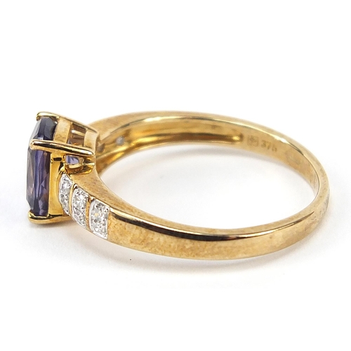 778 - 9ct gold iolite and diamond ring, size V, 3.4g