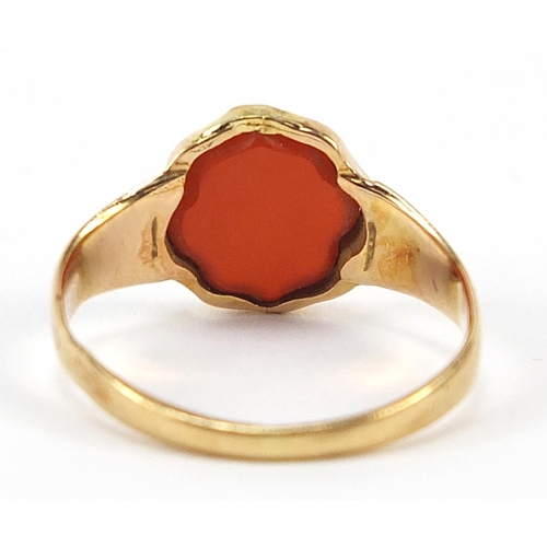 117 - Victorian 18ct gold hardstone signet ring with engraved shoulders, London 1864, size J, 1.7g