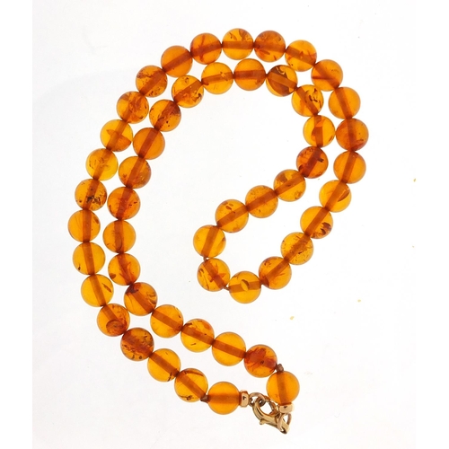 1045 - Amber coloured bead necklace, 40cm in length, 15.2g