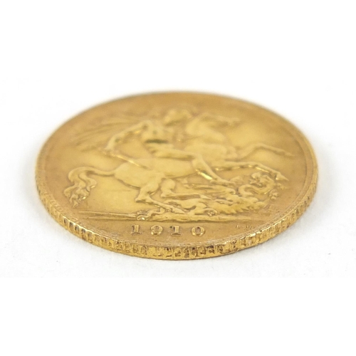 204 - Edward VII 1910 gold half sovereign - this lot is sold without buyer’s premium, the hammer price is ... 