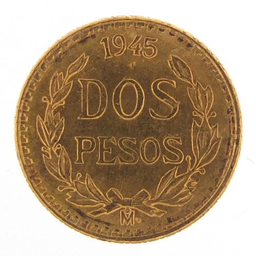 228 - Mexican 1945 gold two pesos, 1.6g - this lot is sold without buyer’s premium, the hammer price is th... 