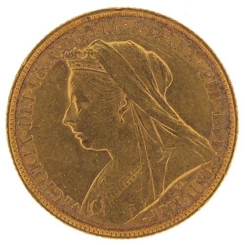 285 - Queen Victoria 1900 gold sovereign - this lot is sold without buyer’s premium, the hammer price is t... 