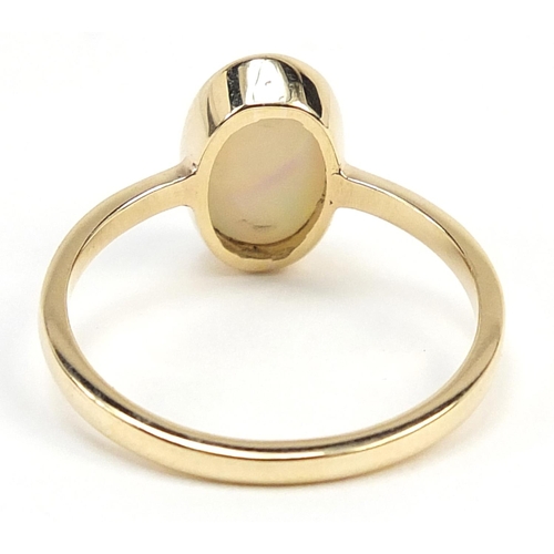 984 - 9ct gold cabochon opal ring, size M, 1.7g