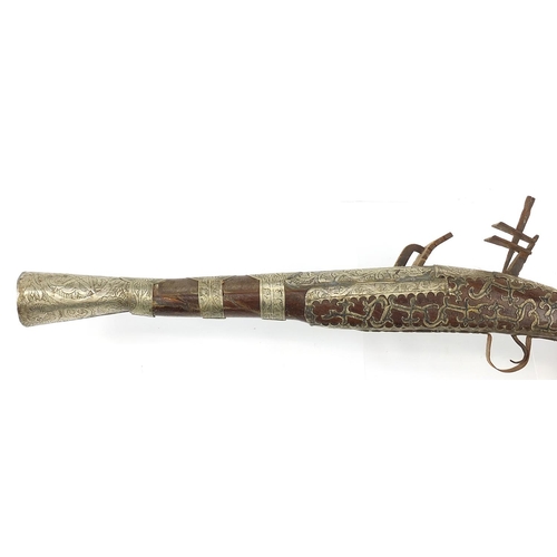 1187 - Decorative blunderbuss with engraved silver coloured metal mounts, 68cm in length