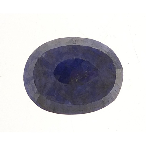 1046 - Blue sapphire gemstone with certificate, approximately 7.65 carat