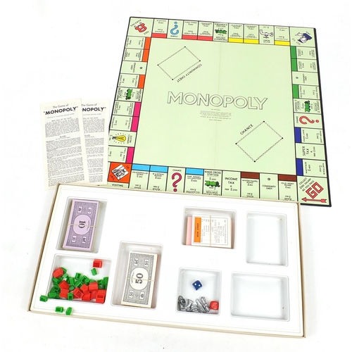 1218 - Vintage board games comprising Cluedo, Monopoly and Totopoly