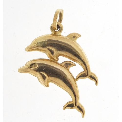 424 - 9ct gold dolphin charm, 1.9cm high, 0.8g