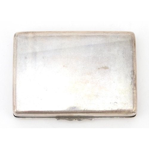 130 - Thomas Ducrow & Sons, George V rectangular silver snuff box, the hinged lid engraved with a view of ... 