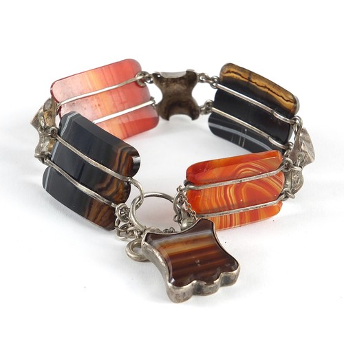 12 - Antique unmarked silver Scottish agate bracelet with padlock design clasp, 18cm in length, 34.6g