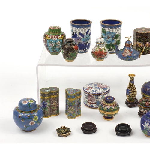 574 - Chinese cloisonné including ginger jars with covers, pair of beakers and a teapot, the largest 8cm h... 