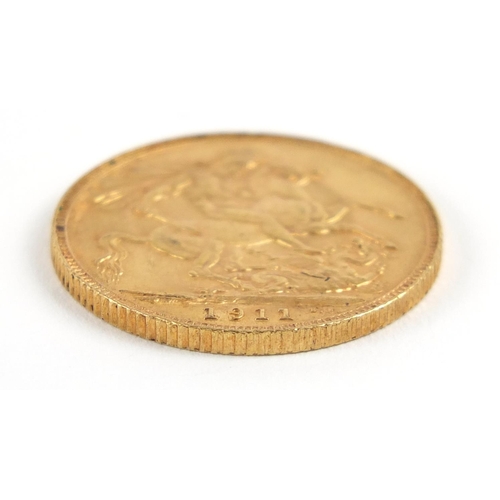 646 - George V 1911 gold sovereign - this lot is sold without buyer’s premium, the hammer price is the pri... 