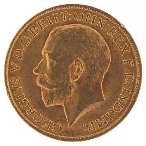 642 - George V 1914 gold sovereign - this lot is sold without buyer’s premium, the hammer price is the pri... 