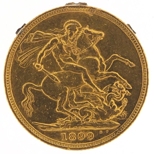 562 - Queen Victoria 1899 gold sovereign, Sydney mint - this lot is sold without buyer’s premium, the hamm... 