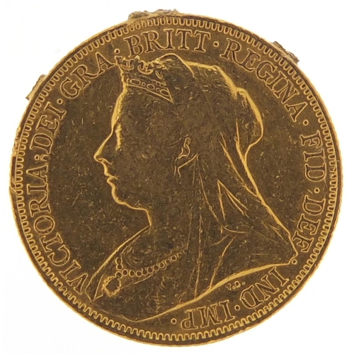 562 - Queen Victoria 1899 gold sovereign, Sydney mint - this lot is sold without buyer’s premium, the hamm... 